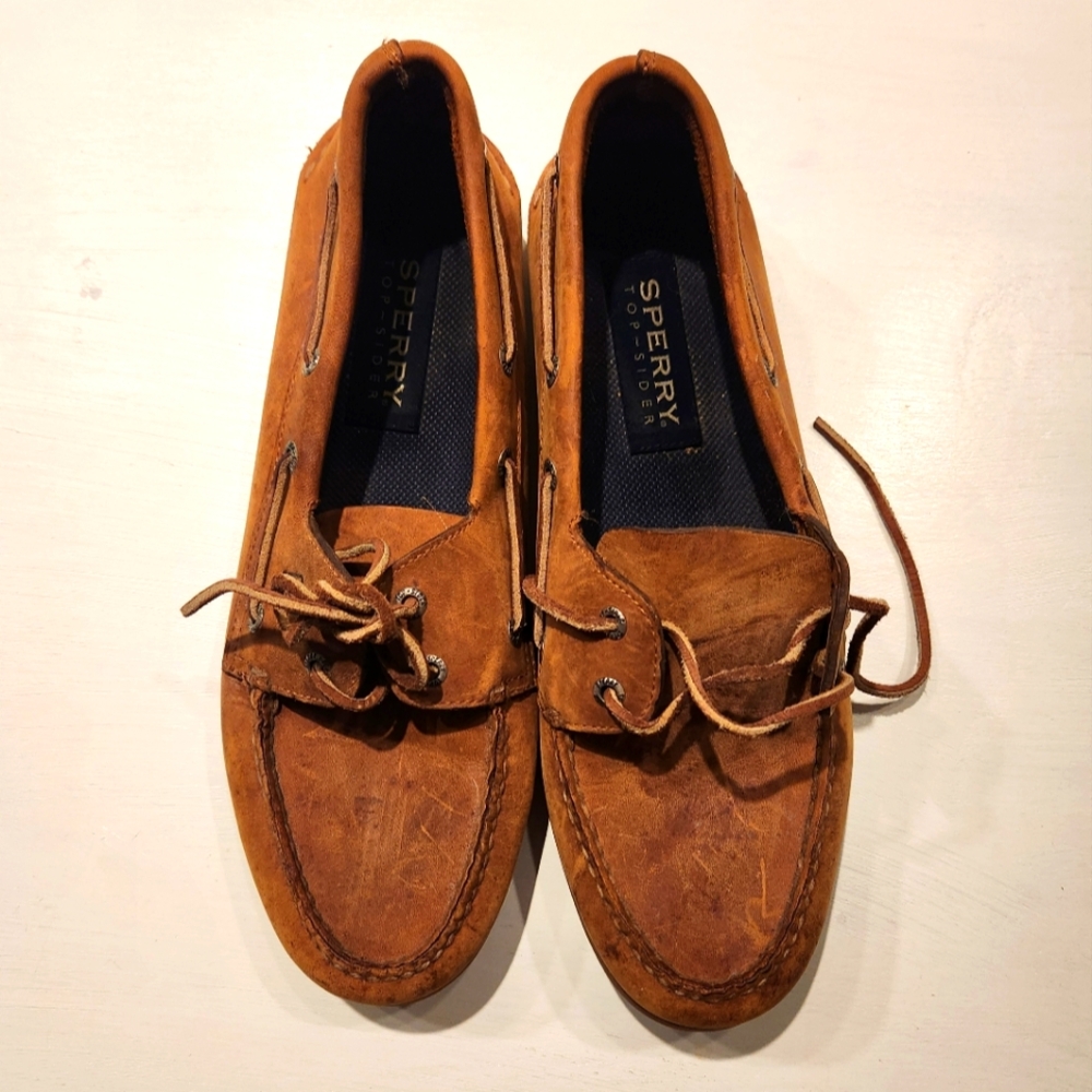 Sperry topsider boat/deck shoes